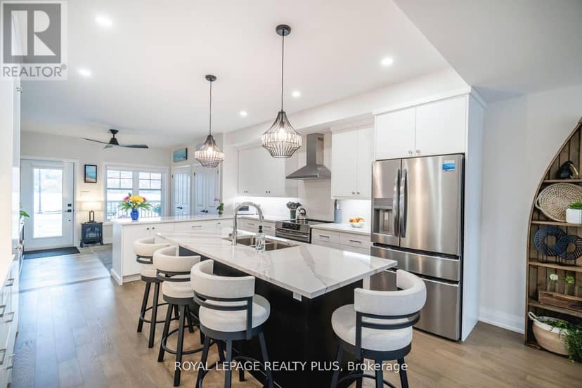 17 Quarry Road, Penetanguishene, photo 2