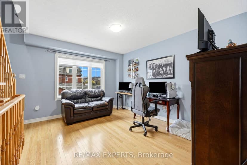 5 Parrotta Drive — photo 18 of 25
