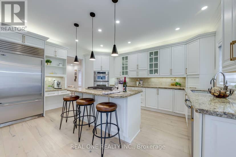 2456 Bon Echo Drive — photo 17 of 40