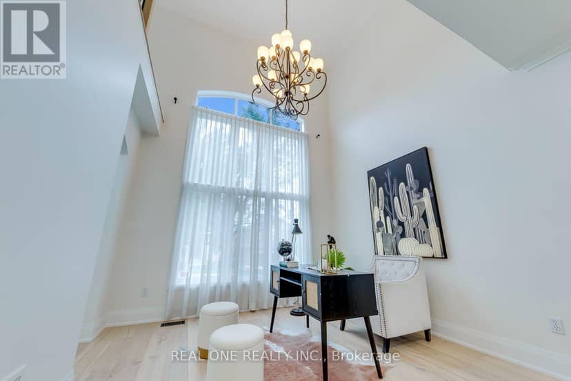 2456 Bon Echo Drive, Oakville, photo 5