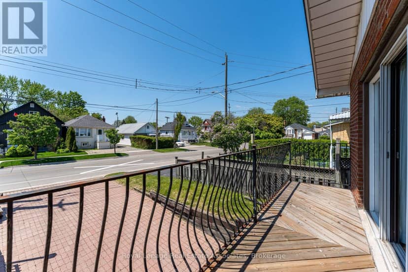 1069 Alexandra Avenue — photo 31 of 40