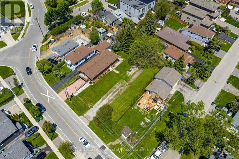 1067 Alexandra Avenue — photo 1 of 21