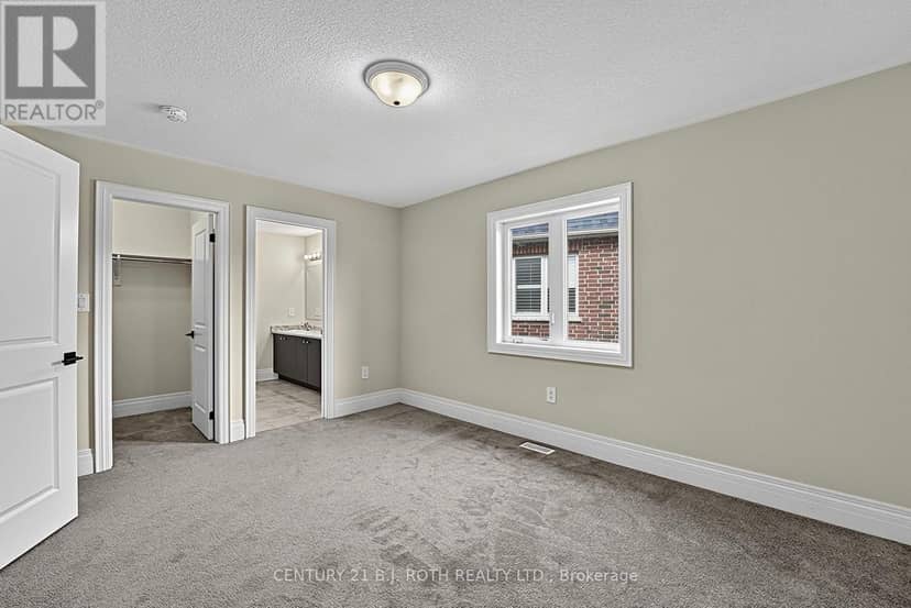 55 Sanford Circle — photo 32 of 40