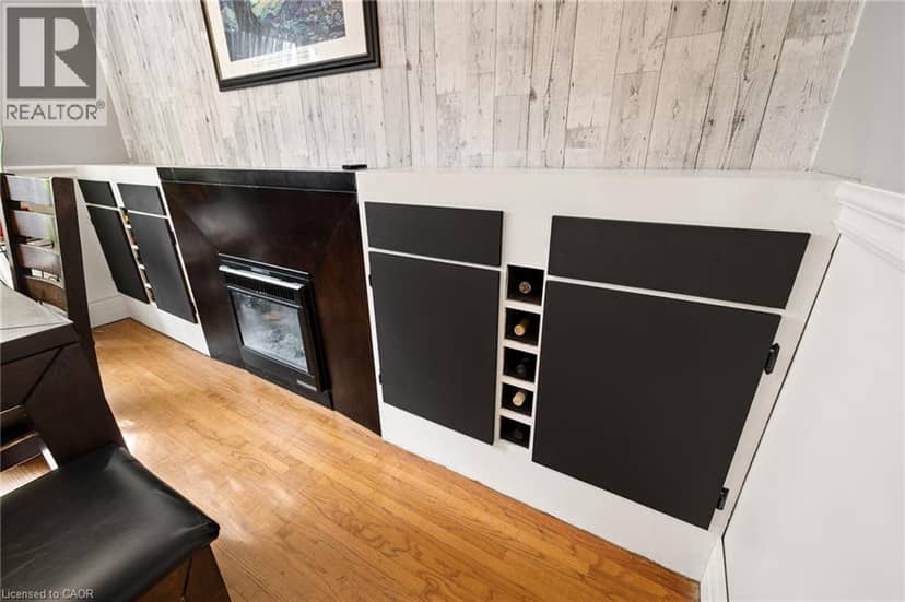 69 TALBOT Street — photo 15 of 40
