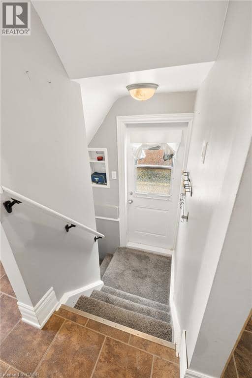 69 TALBOT Street, Kitchener, photo 8