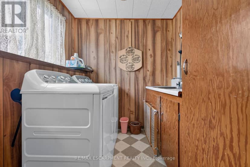 1057 Concession 4 Road — photo 27 of 40