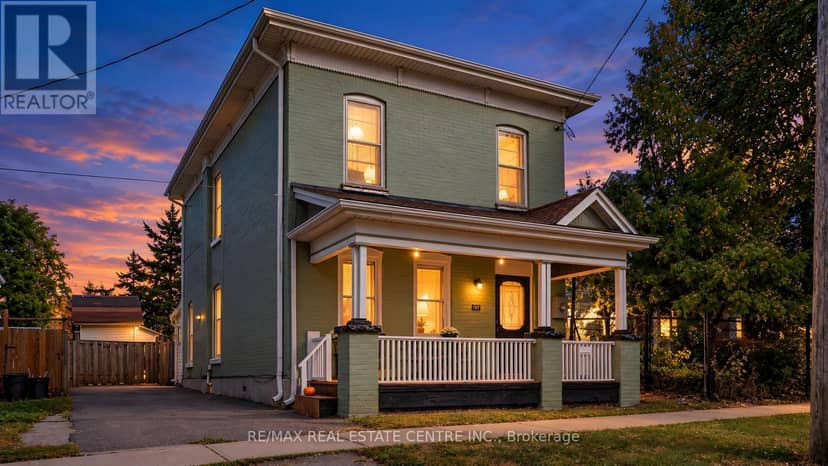 137 Alfred Street — photo 2 of 40