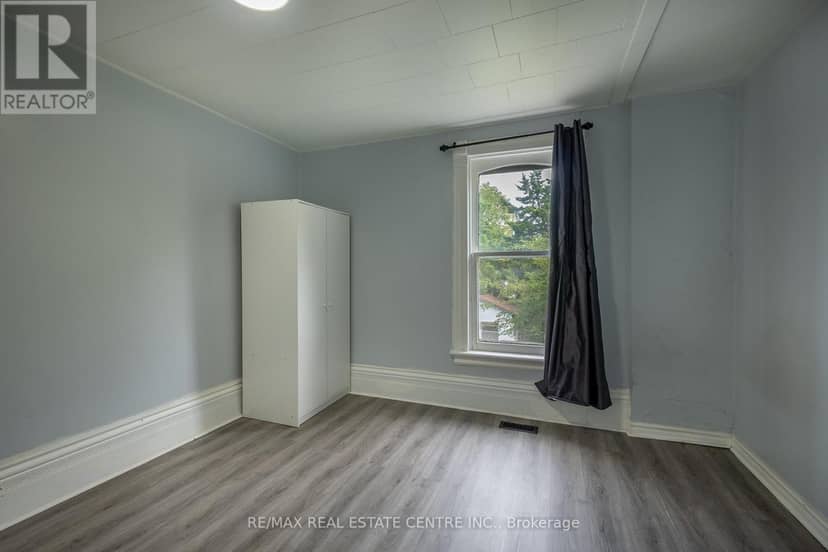 137 Alfred Street — photo 39 of 40