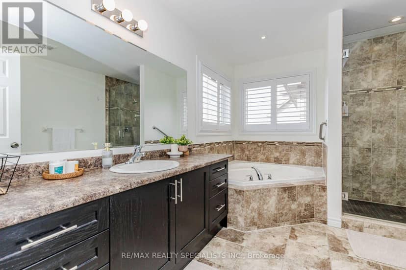 117 Norma Crescent — photo 22 of 40