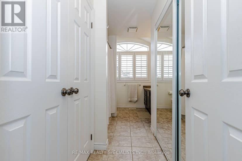 117 Norma Crescent — photo 25 of 40