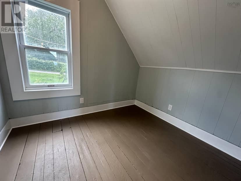 445 Murray Street — photo 28 of 35