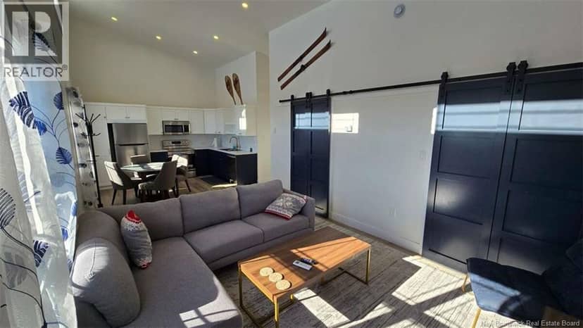 21 Crabbe Mountain Road, Central Hainesville, photo 6