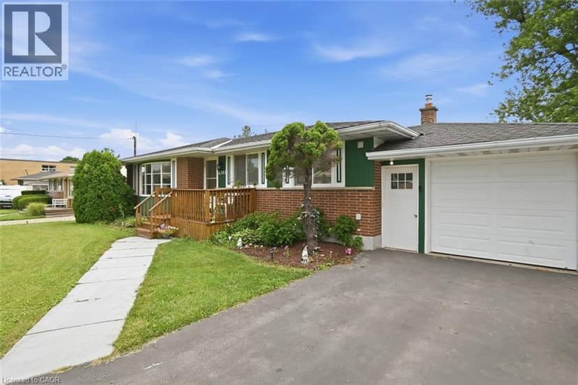 4381 JACKSON Street, Beamsville, photo 2