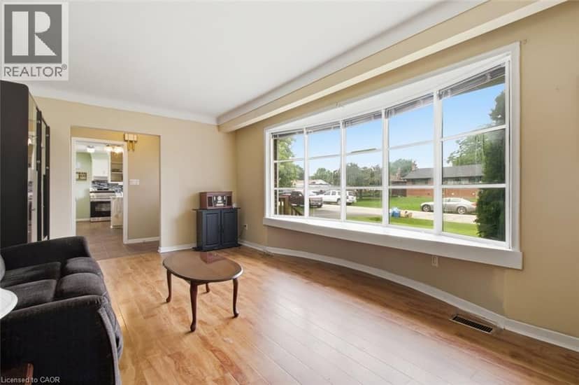 4381 JACKSON Street, Beamsville, photo 6