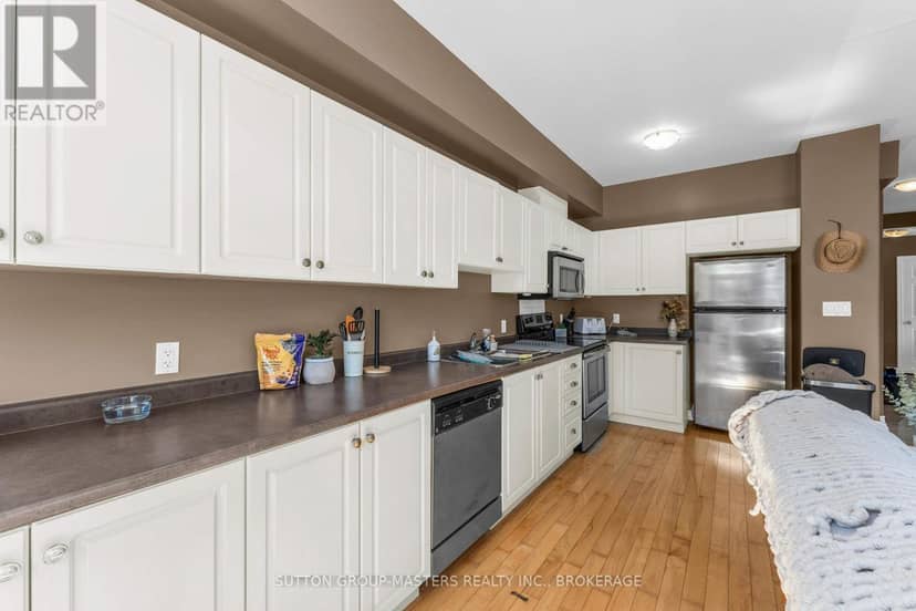 901 Newmarket Lane — photo 14 of 40
