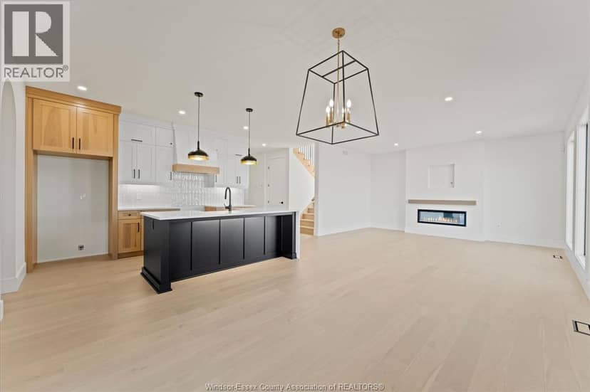 5240 Rafael — photo 15 of 33