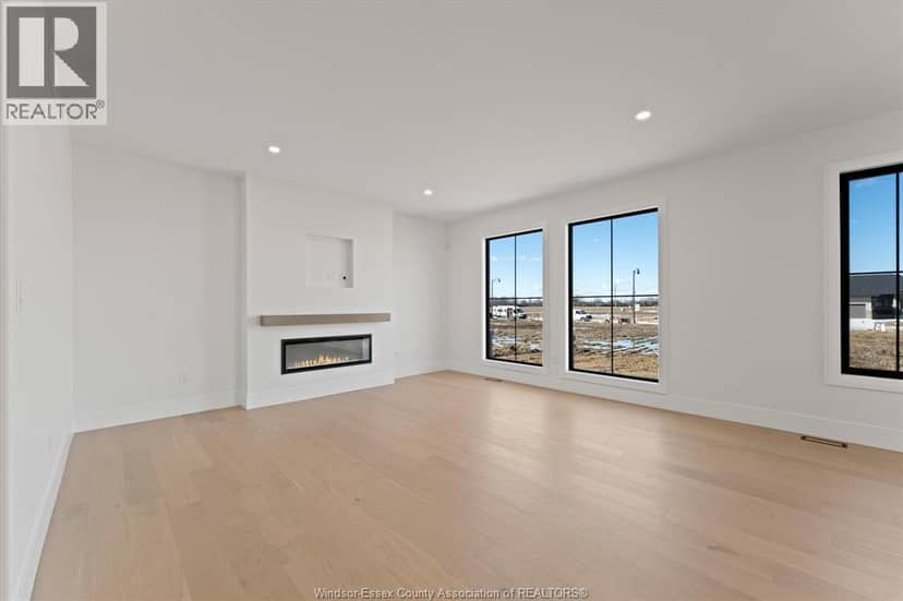 5240 Rafael — photo 18 of 33