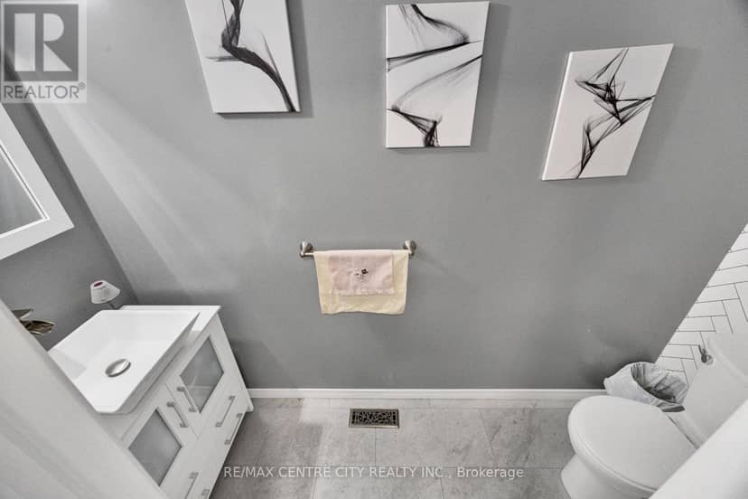 26 - 195 Barker Street — photo 23 of 40
