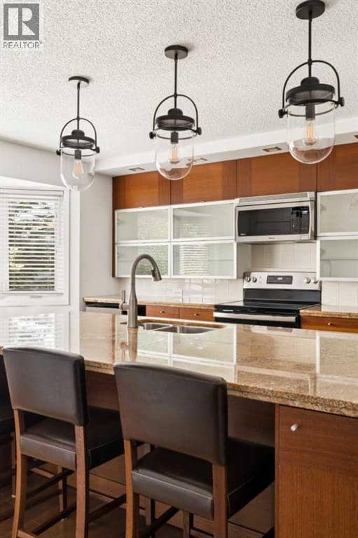 565 Point Mckay Grove NW — photo 13 of 40