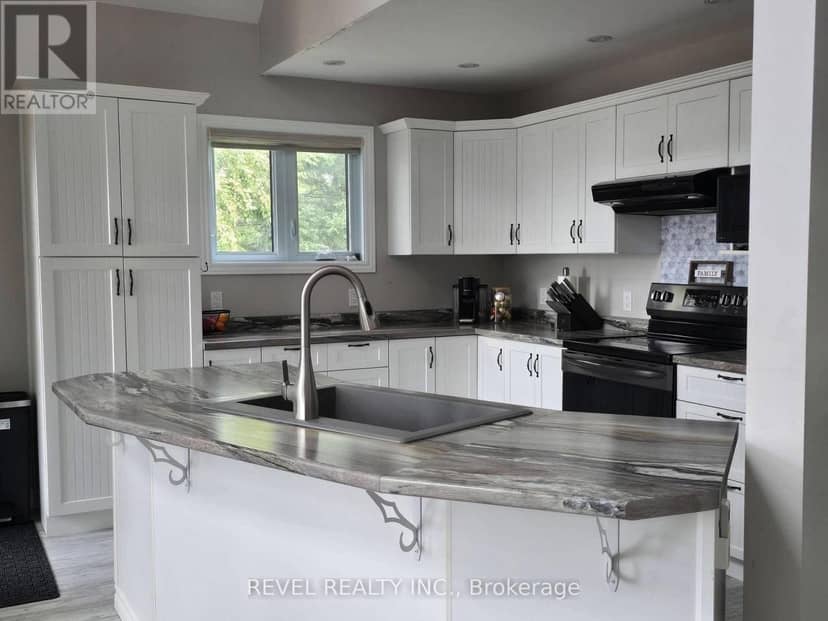 45 Silver Queen Lake Road — photo 9 of 35