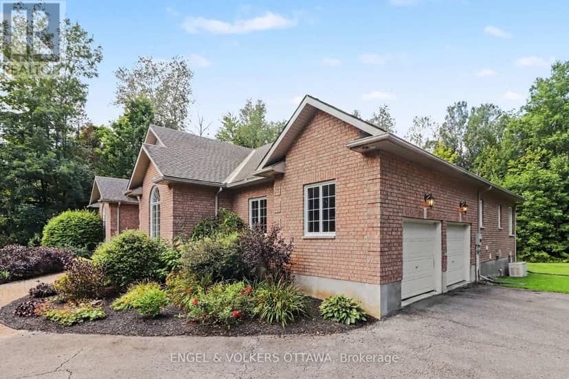 6235 Deermeadow Drive, Ottawa, photo 3
