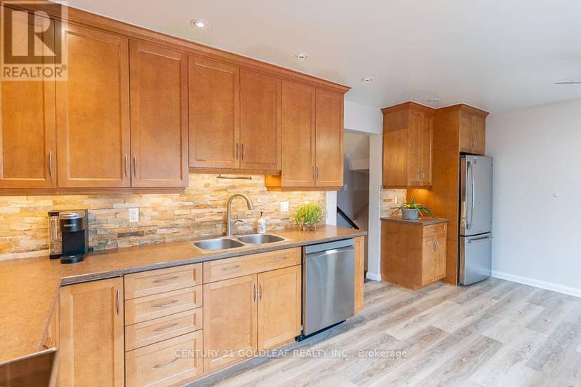 1137 Chimney Hill Way — photo 6 of 40