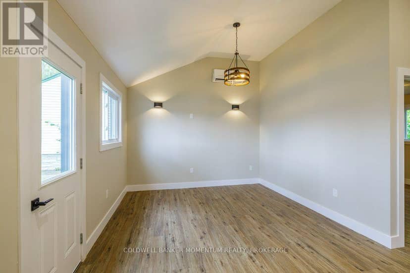 406 Hennepin Avenue, Welland, photo 6