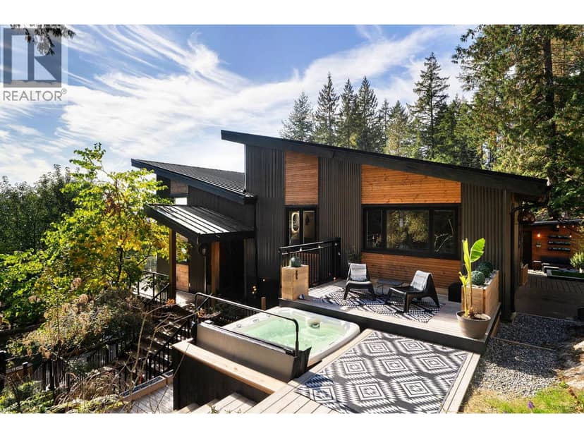 955 WINDJAMMER ROAD, Bowen Island