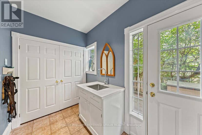 62 Wentworth Avenue — photo 22 of 40
