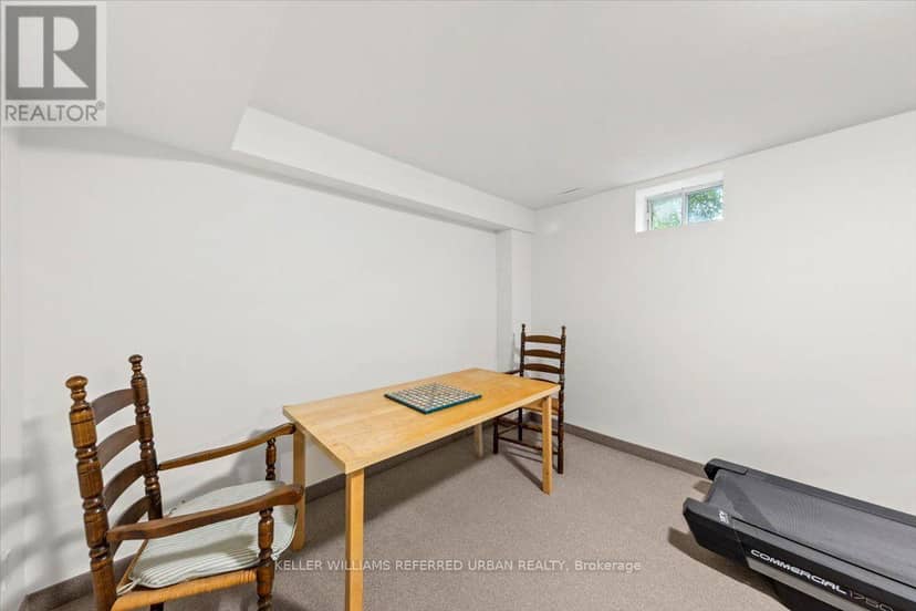 62 Wentworth Avenue — photo 33 of 40