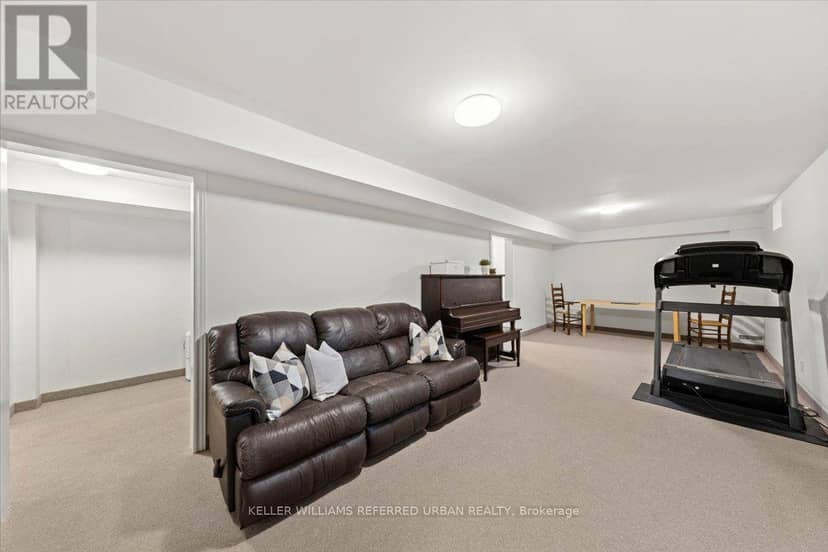 62 Wentworth Avenue — photo 34 of 40