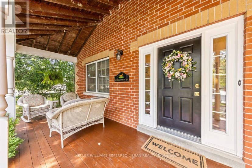 62 Wentworth Avenue, Toronto, photo 4