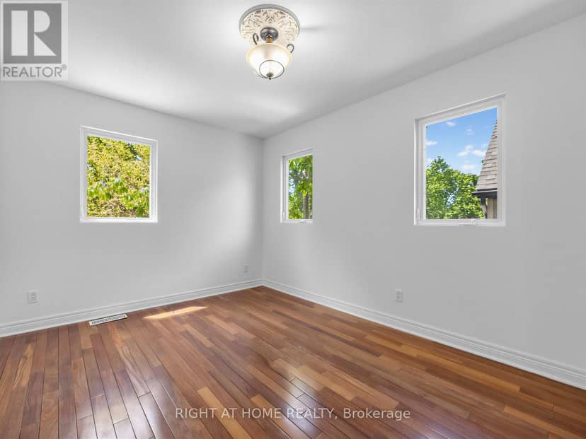 20 Kildonan Drive — photo 20 of 40