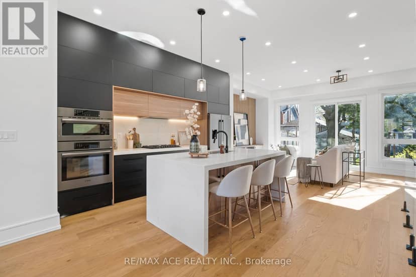 122 Warden Avenue — photo 15 of 38