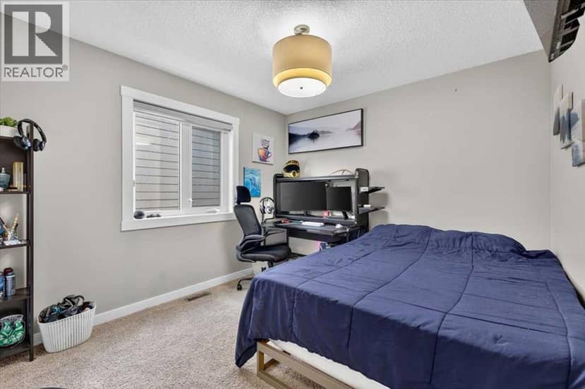 90 Cranbrook Crescent SE — photo 30 of 40