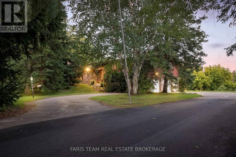 175 South Summit Farm Road, King, photo 3