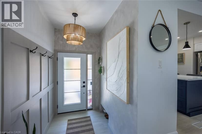 12 WESTDALE Avenue — photo 7 of 40