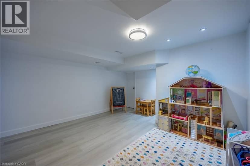 12 WESTDALE Avenue — photo 21 of 40