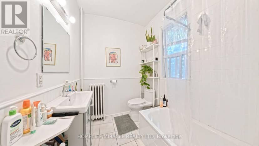 121 Medland Street — photo 6 of 29