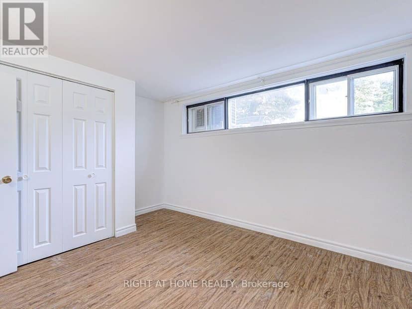 341 Rathburn Road — photo 13 of 37