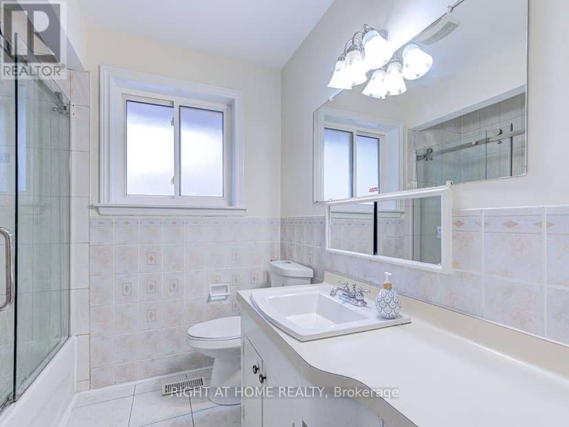 341 Rathburn Road — photo 17 of 37