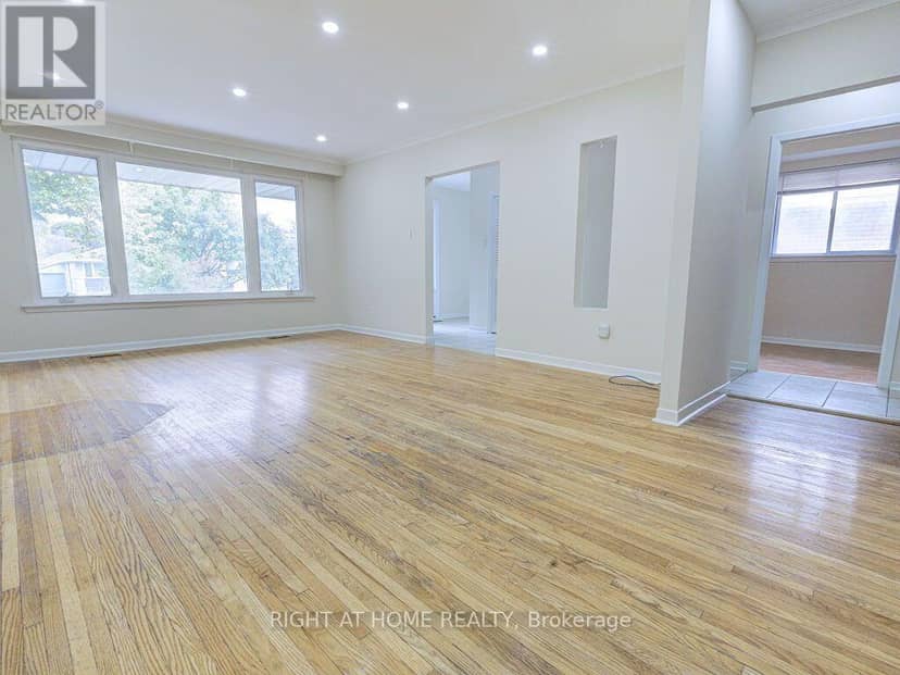 341 Rathburn Road — photo 8 of 37