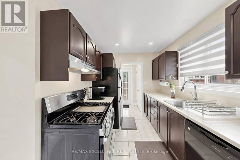 25 Graymar Road — photo 18 of 40