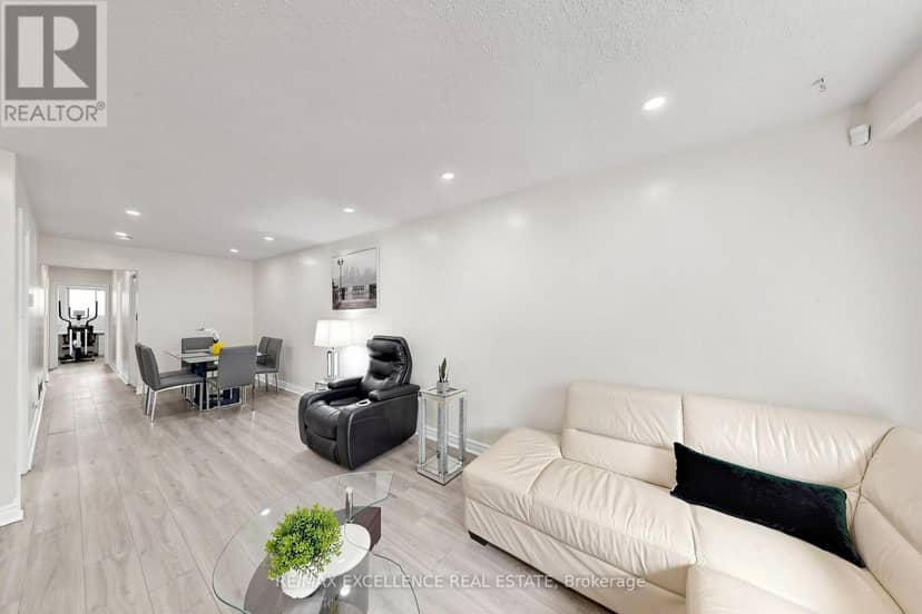 25 Graymar Road — photo 9 of 40