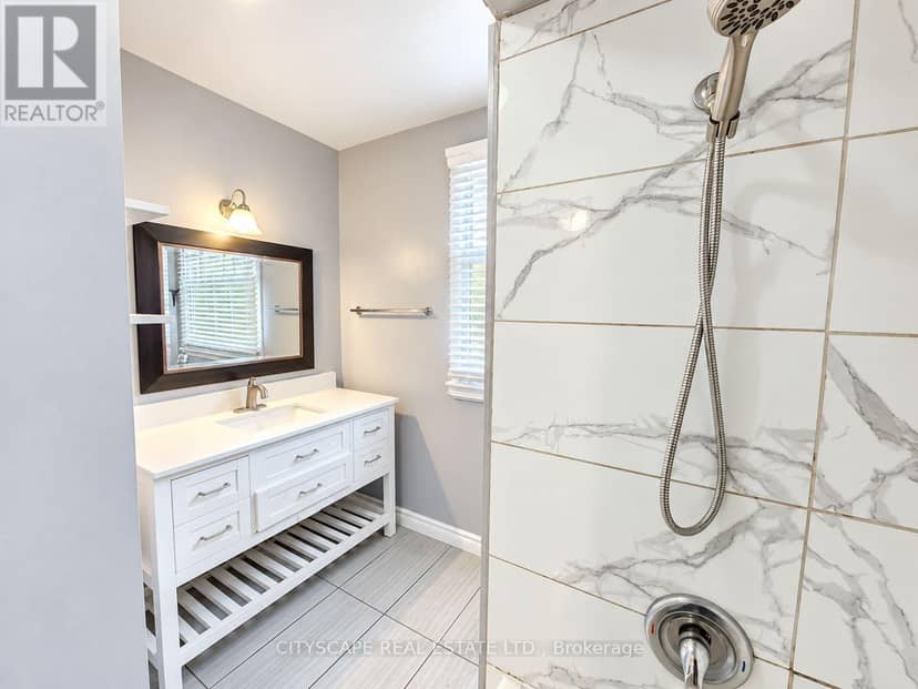 25 - 25 Baronwood Court — photo 24 of 30