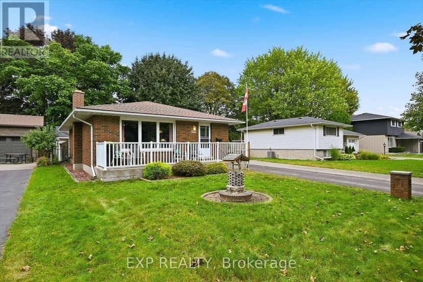 6495 Bracken Street — photo 3 of 38