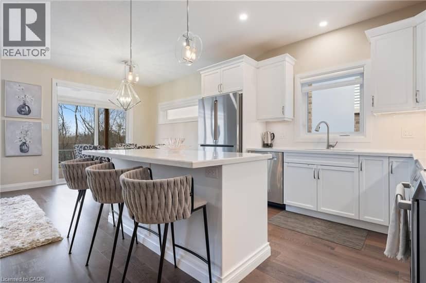 50 VANROOY Trail — photo 10 of 31