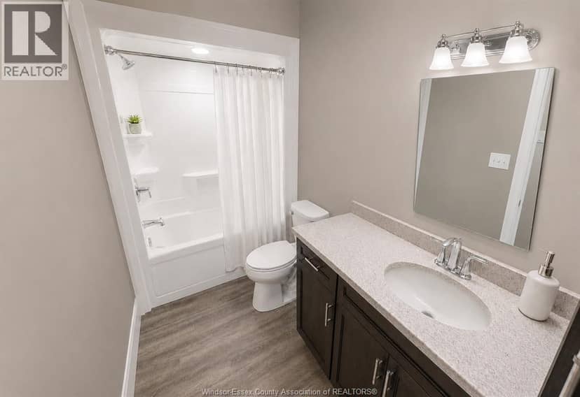 72 Graf Street — photo 6 of 7