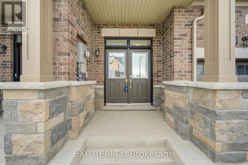 1095 Thompson Drive, Oshawa, photo 2