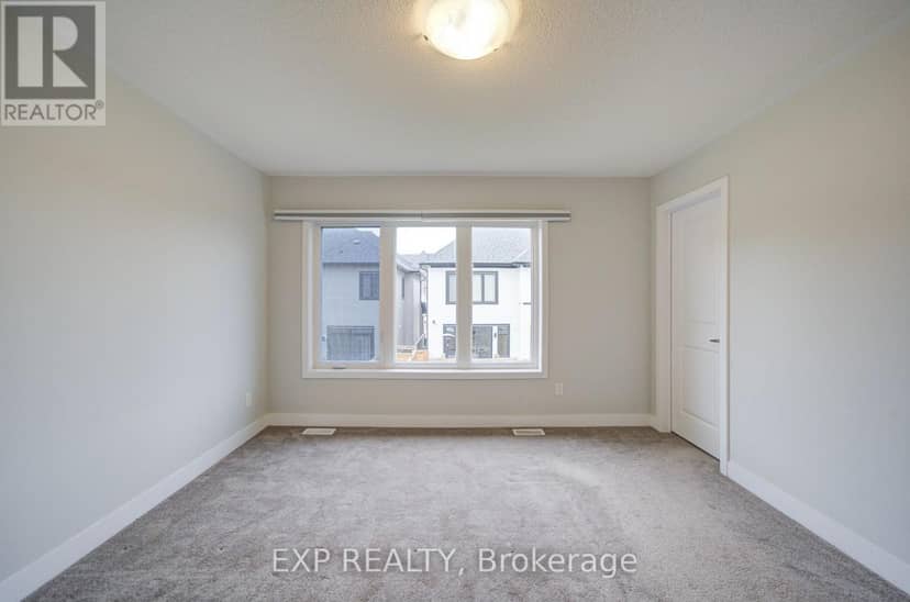 1095 Thompson Drive — photo 37 of 40